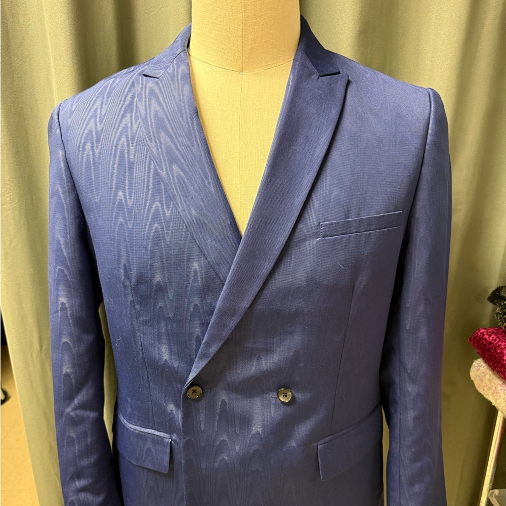Elegant Blue Men's Blazer